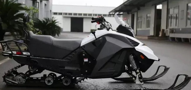 Снегоход ULAR 220 в Челябинске