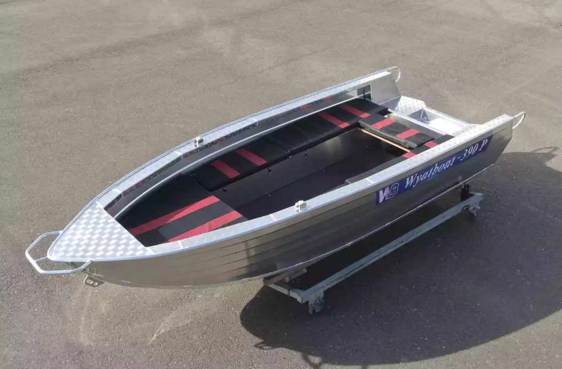 Алюминиевая лодка Wyatboat-390РМ увеличенный борт в Челябинске
