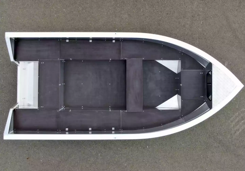 Алюминиевая лодка  Неман-420 в Челябинске