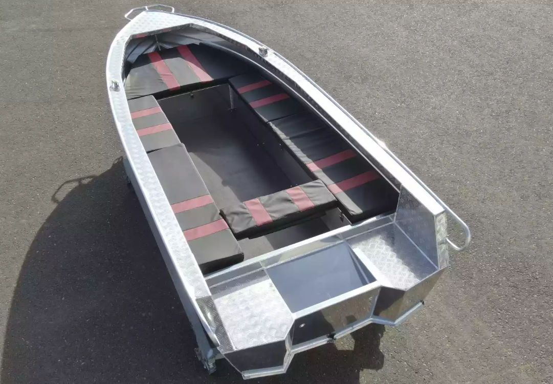 Алюминиевая лодка Wyatboat-390РМ увеличенный борт в Челябинске