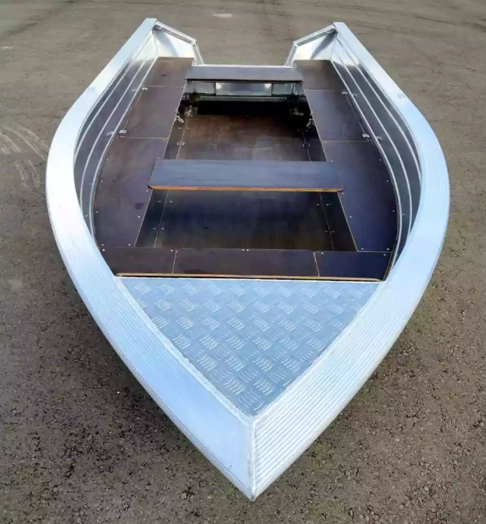 Алюминиевая лодка Неман-400 в Челябинске