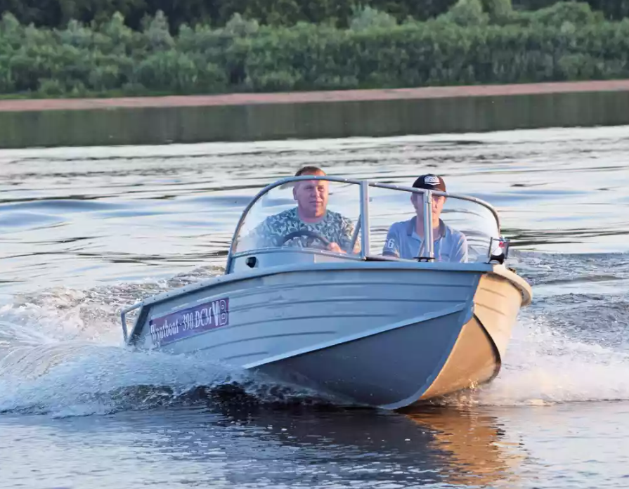 Алюминиевая лодка Wyatboat-390 DCM в Челябинске