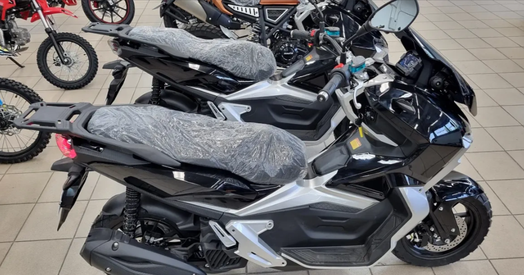 МаксиСкутер PROMAX ADV 200(49) (REPLICA HONDA) в Челябинске