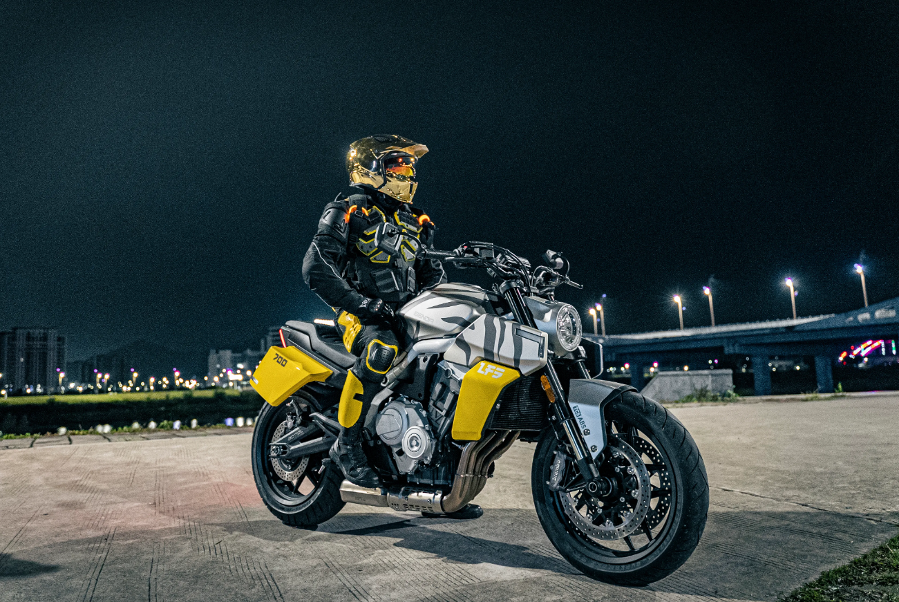 Мотоцикл Benda LFS 700 в Челябинске