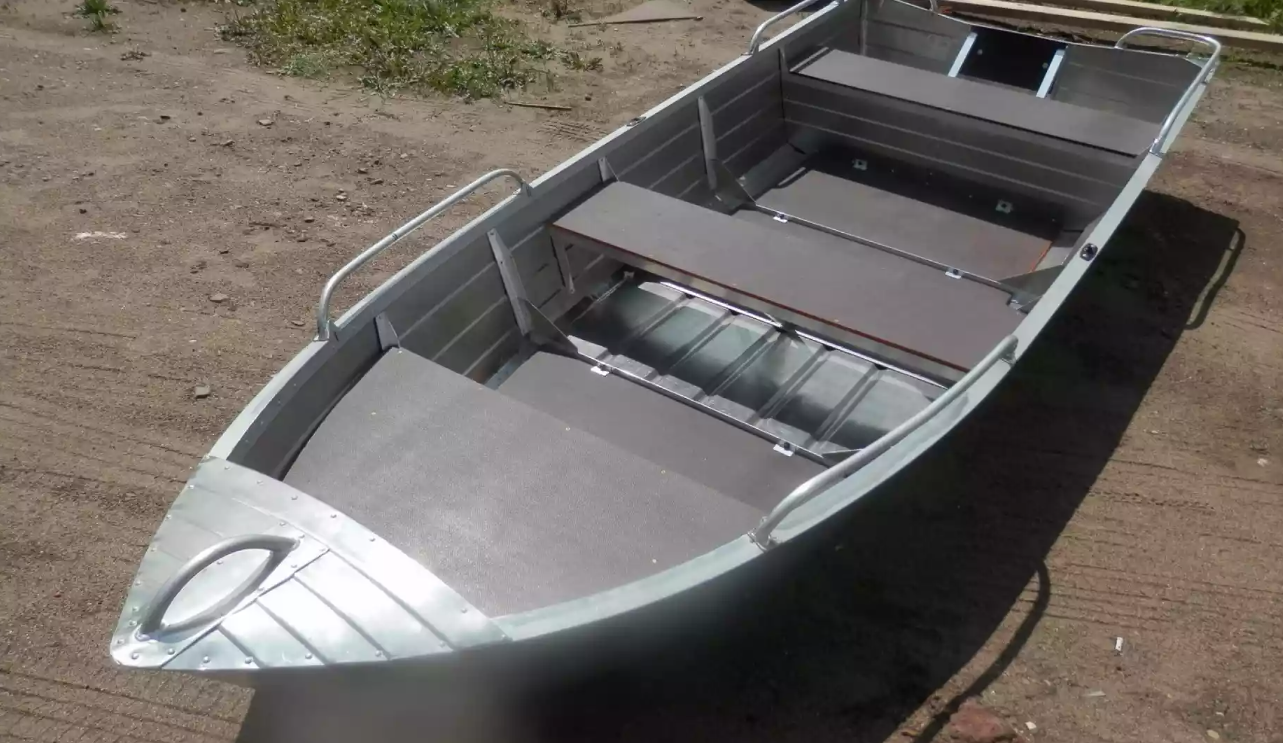 Алюминиевая лодка Вятка-Профи 32 в Челябинске