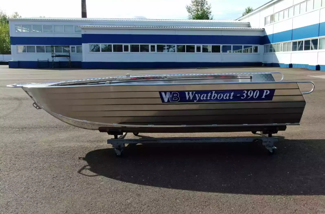 Алюминиевая лодка Wyatboat-390РМ увеличенный борт в Челябинске