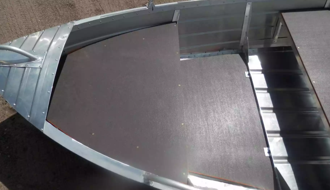 Алюминиевая лодка Вятка-Профи 32 в Челябинске