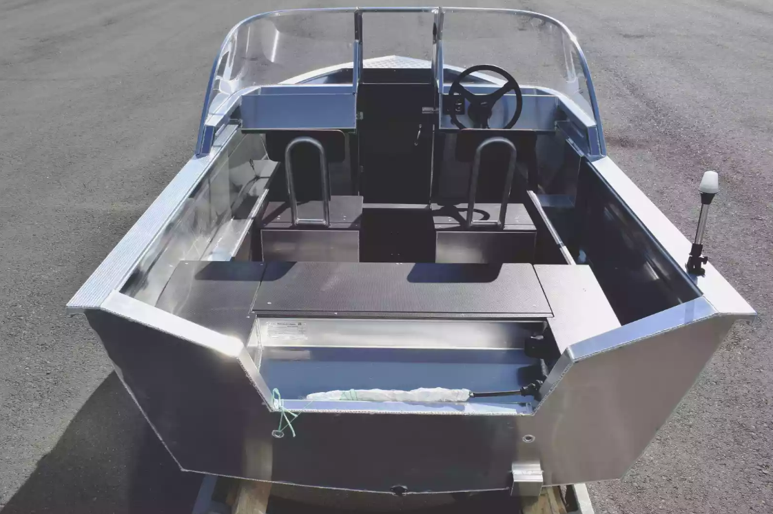 Алюминиевая лодка  Неман-400 DCM в Челябинске