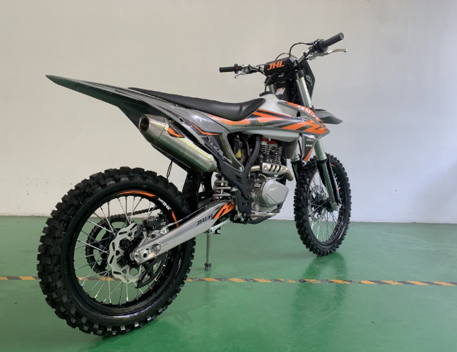 Мотоцикл JHLMOTO JHL LX4 CB300RL (175FMN) в Челябинске