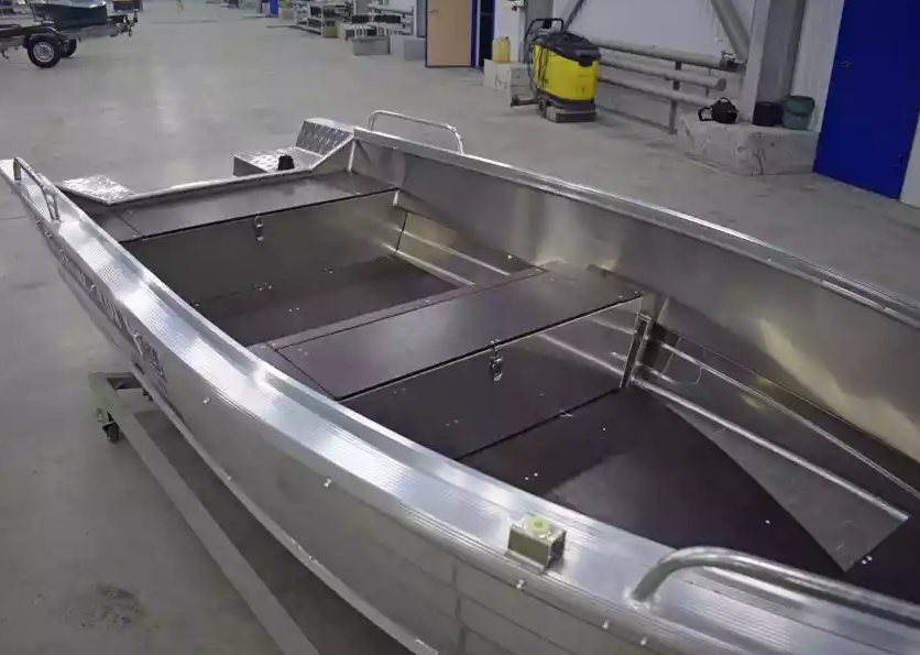 Алюминиевая лодка  Wyatboat-430 Р в Челябинске