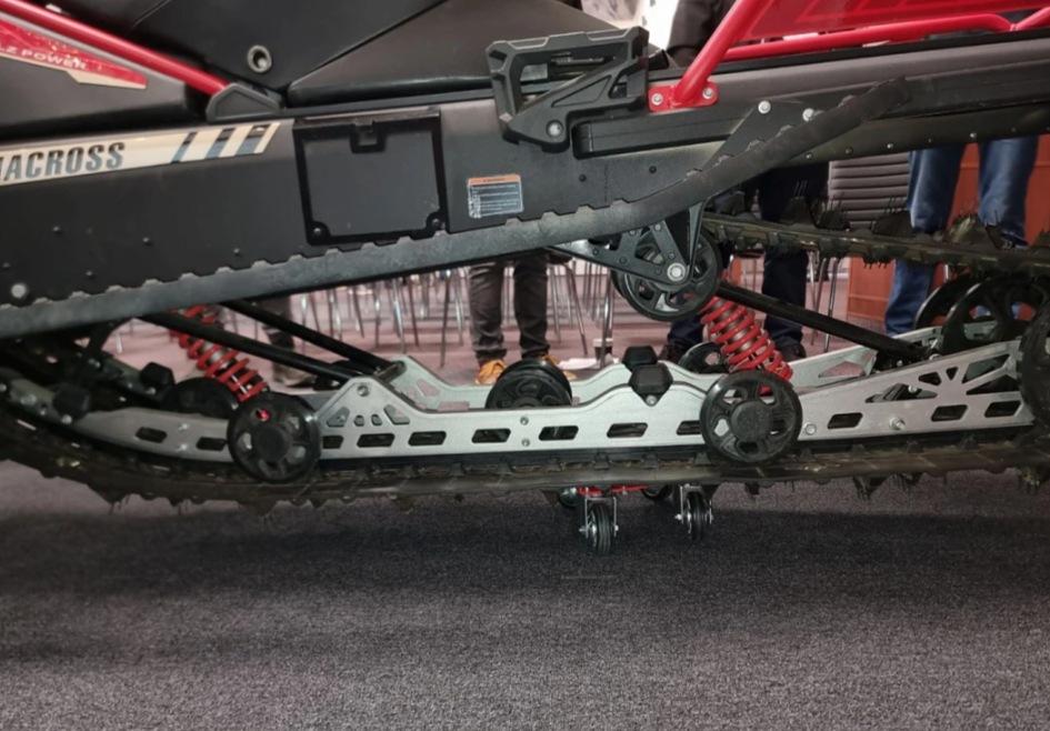 Снегоход AODES Siberiacross 1000 WT 508mm LCD 6.8 в Челябинске