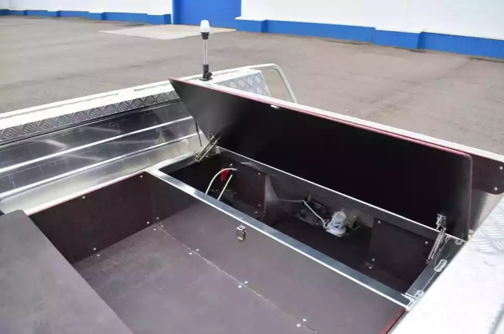 Алюминиевая лодка Wyatboat-390 DCM Увеличенный борт в Челябинске