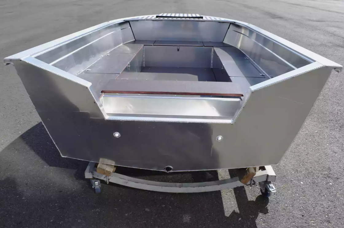 Алюминиевая лодка Неман-400 Р PRO в Челябинске