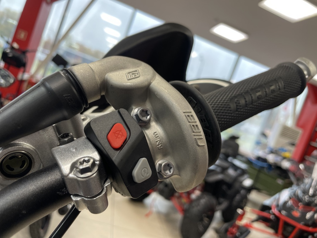 Кроссовый мотоцикл PROMAX BLACKOUT NB300 MX в Челябинске