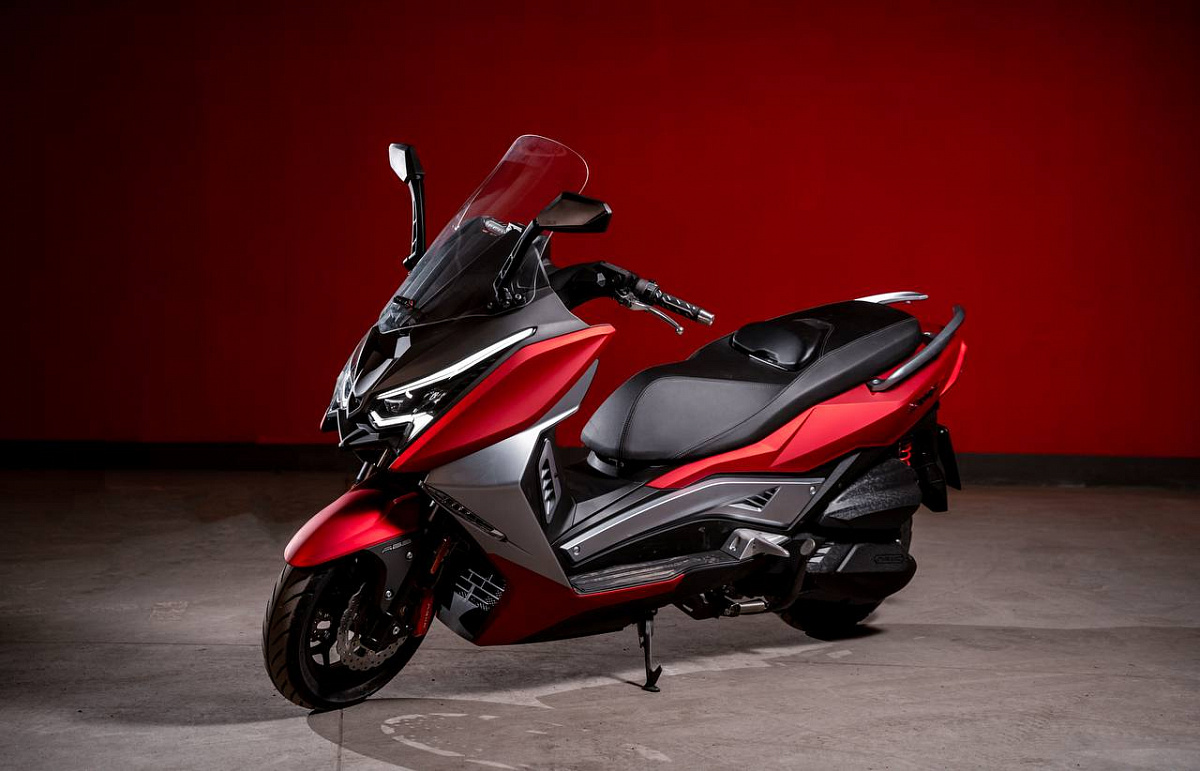 МАКСИСКУТЕР ARIIC 318 в Челябинске