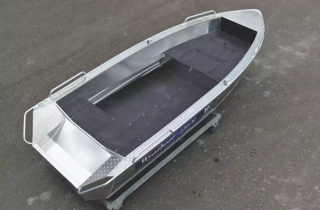 Алюминиевая лодка  Wyatboat-430М FISH в Челябинске