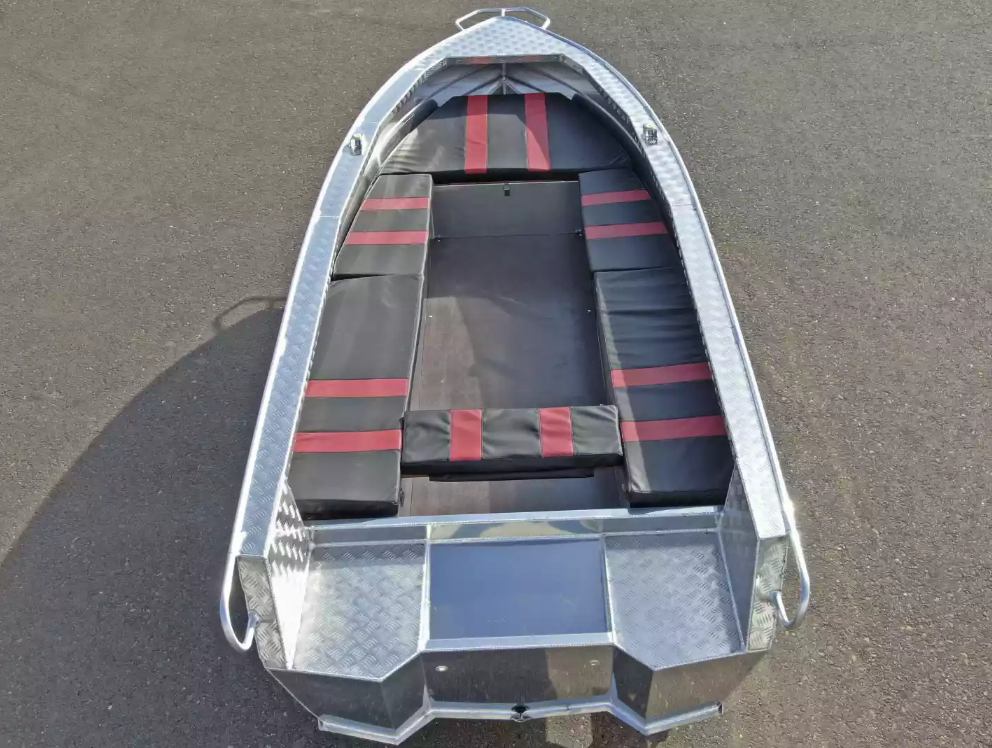 Алюминиевая лодка Wyatboat-390РМ увеличенный борт в Челябинске