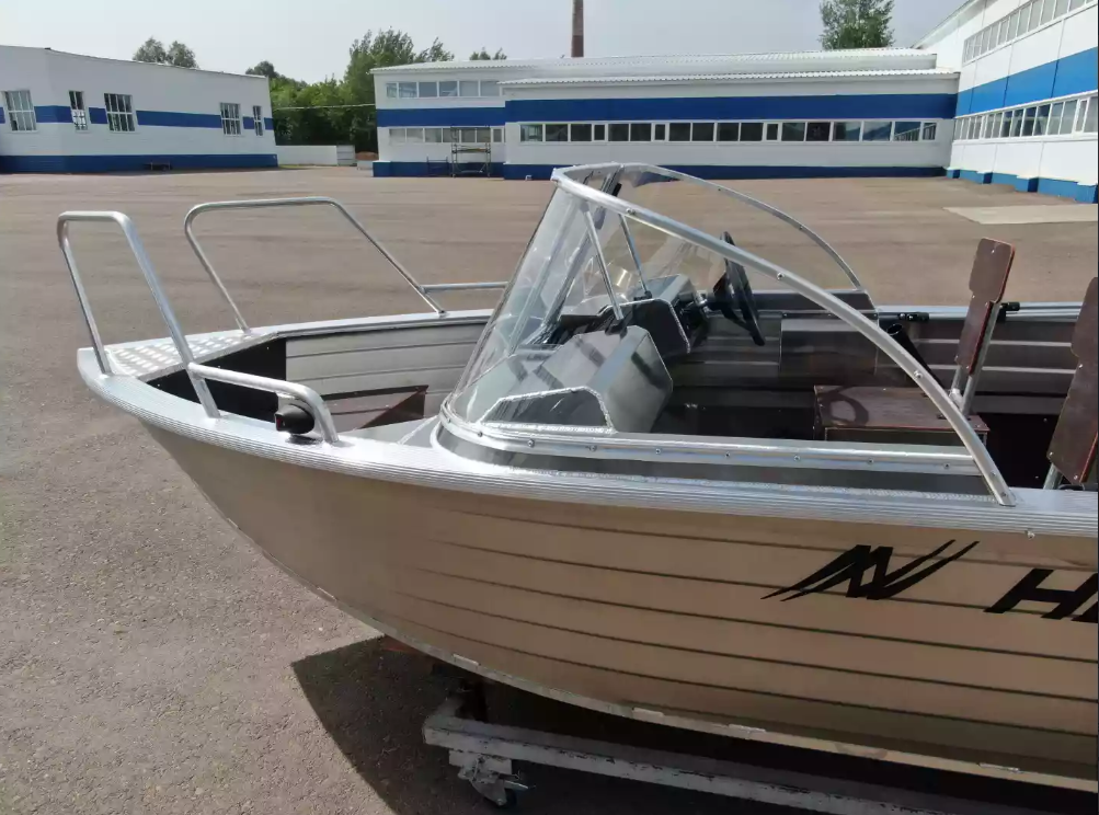 Алюминиевая лодка  Неман-400 DCM NEW в Челябинске