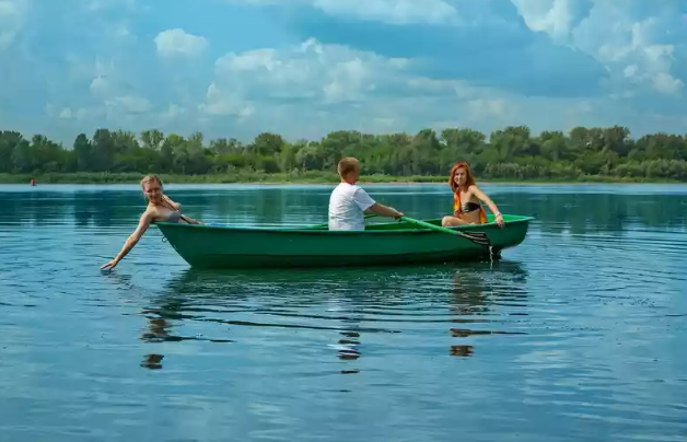 Стеклопластиковая Лодка Голавль в Челябинске