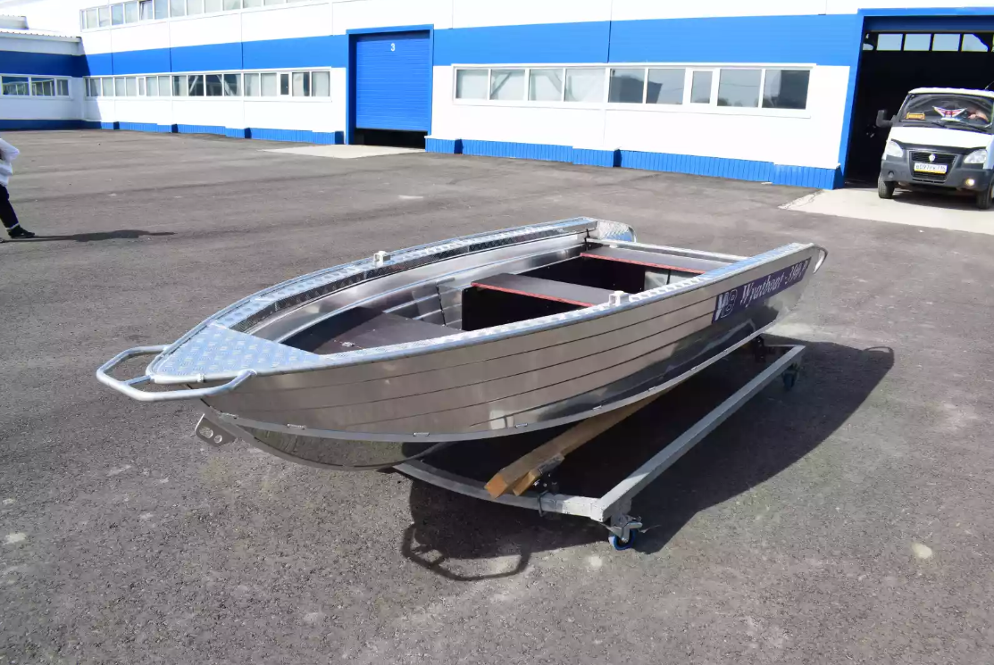 Алюминиевая лодка Wyatboat-390 P в Челябинске