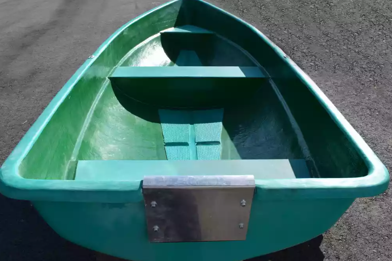 Стеклопластиковая Лодка Голавль в Челябинске