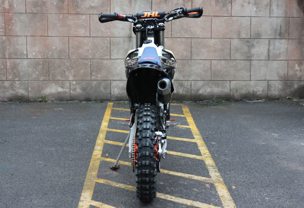 Мотоцикл JHLMOTO JHL Z8i (EFI) NC300S (182-MN) в Челябинске