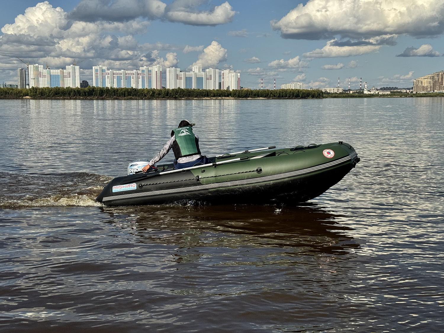 Лодка MISHIMO BIG FLOOR 400 в Челябинске