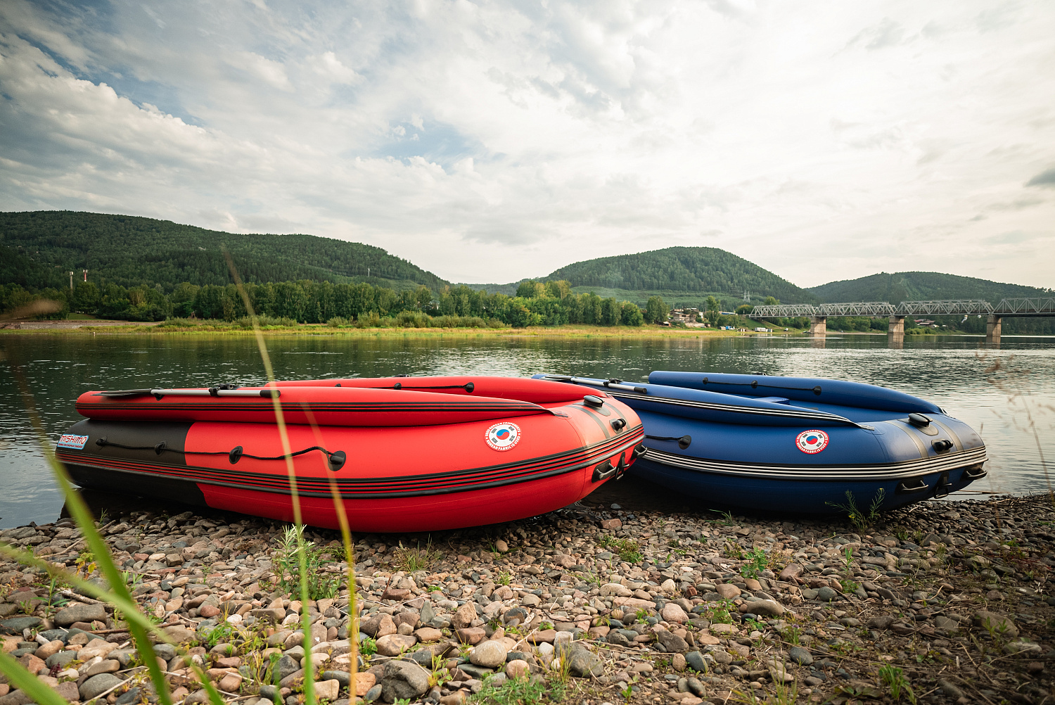 Лодка MISHIMO RIVER FJET PRO 410  под водомет в Челябинске