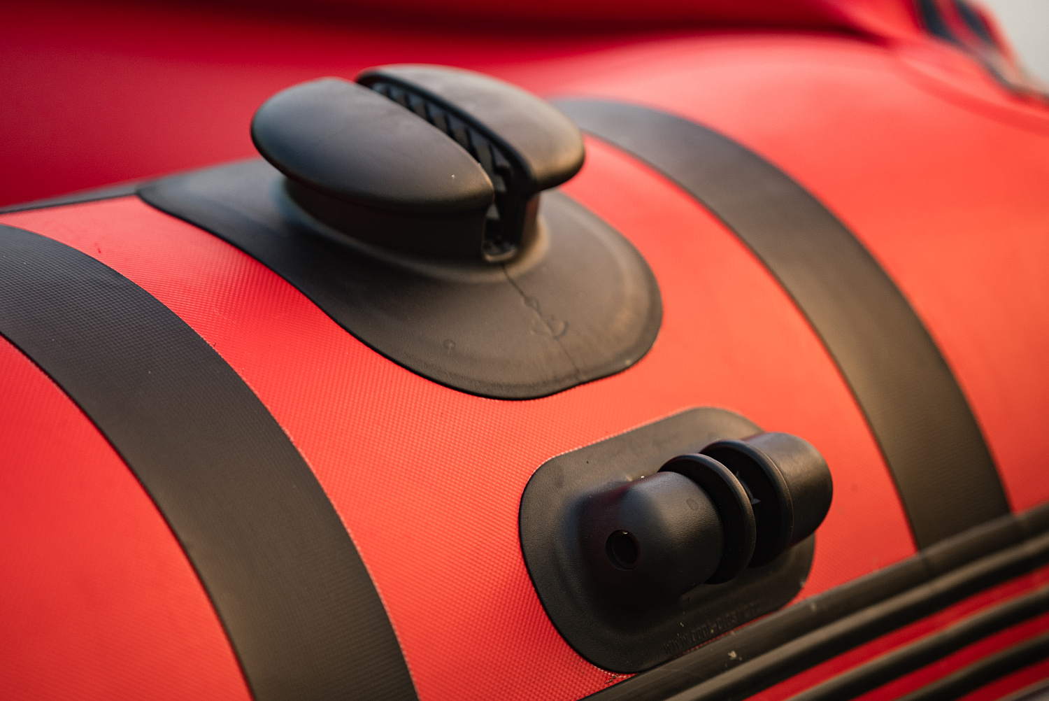 Лодка MISHIMO RIVER FJET PRO 410  под водомет в Челябинске