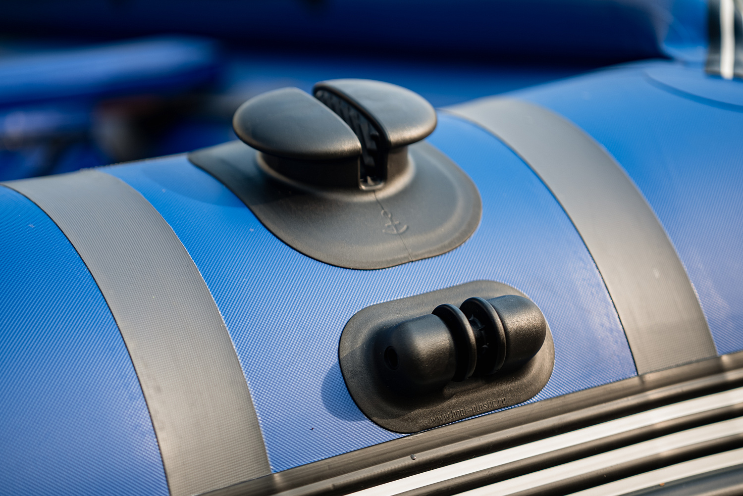 Лодка MISHIMO RIVER FJET PRO 410  под водомет в Челябинске