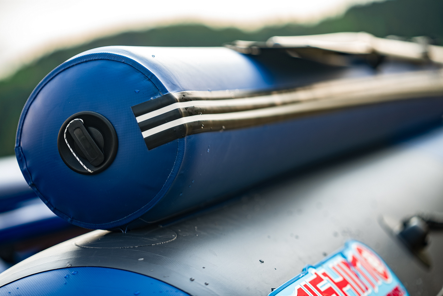 Лодка MISHIMO RIVER FJET PRO 410  под водомет в Челябинске