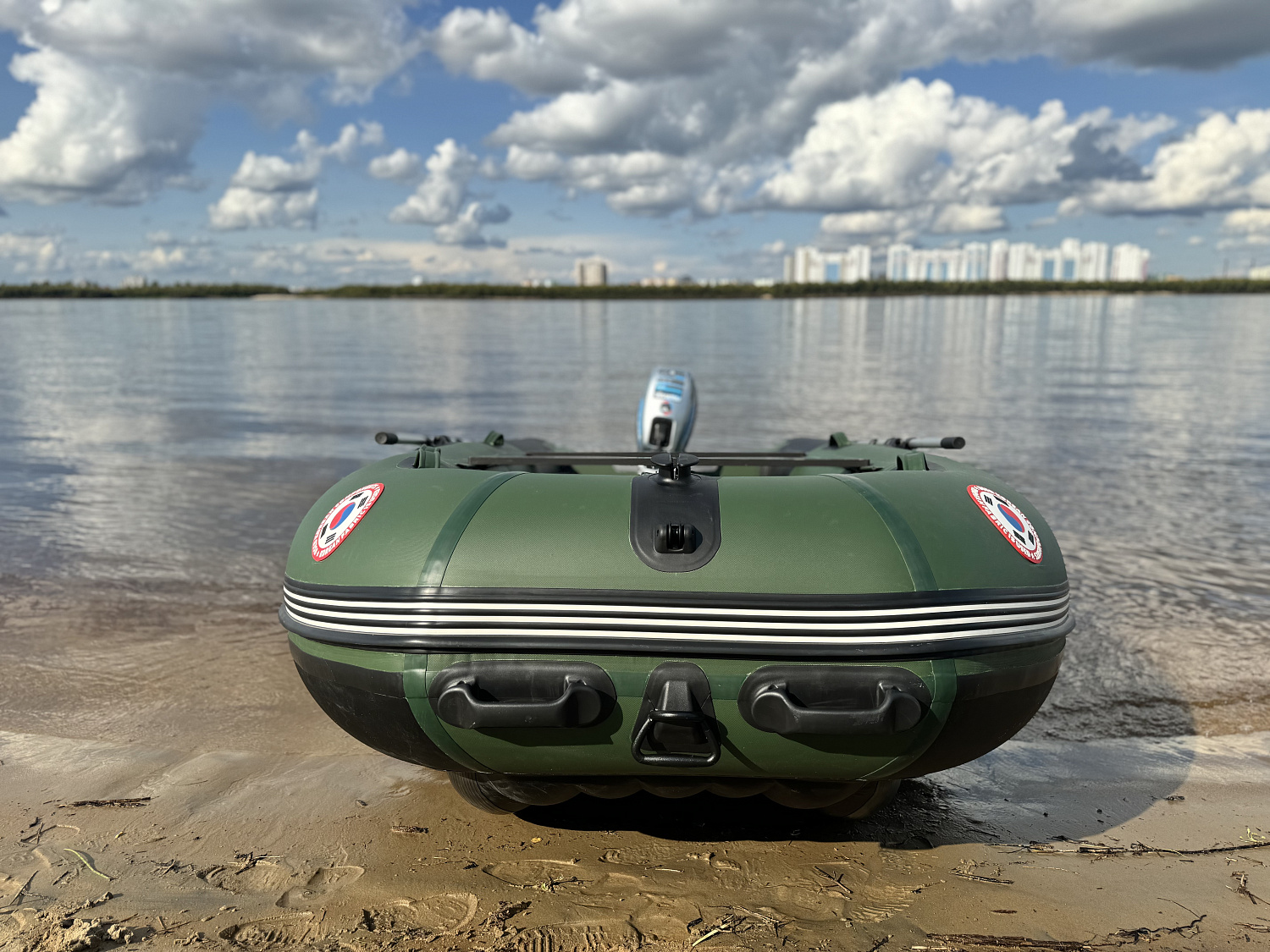 Лодка MISHIMO BIG FLOOR 420 в Челябинске